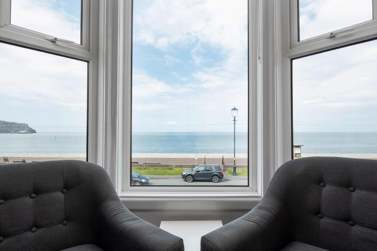Pebble House Bed & Breakfast Llandudno Exterior photo